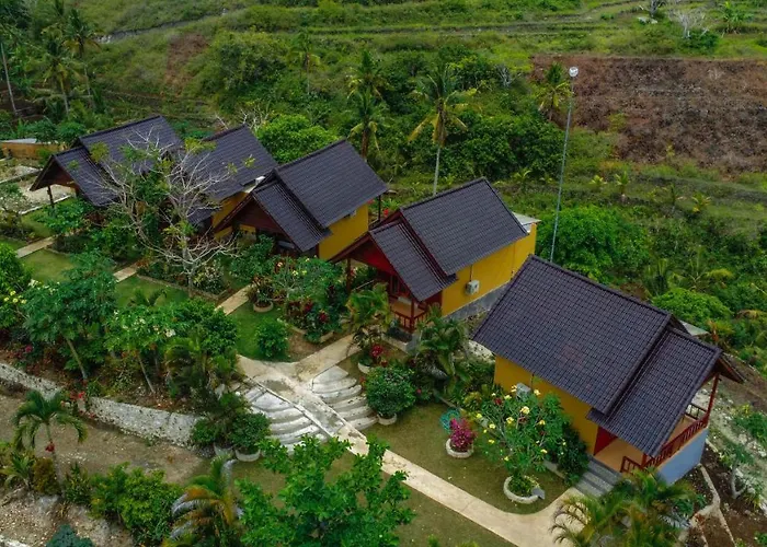Pini Sentana Village Nusa Penida 3* Tanglad