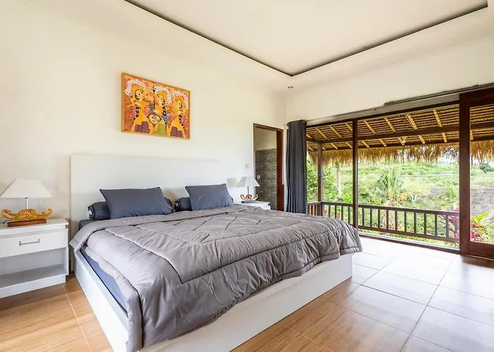 Pini Sentana Village Nusa Penida 3* Tanglad