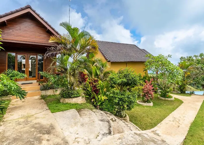 Pini Sentana Village Nusa Penida