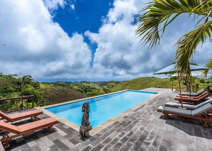 Отель Pini Sentana Village Nusa Penida Tanglad