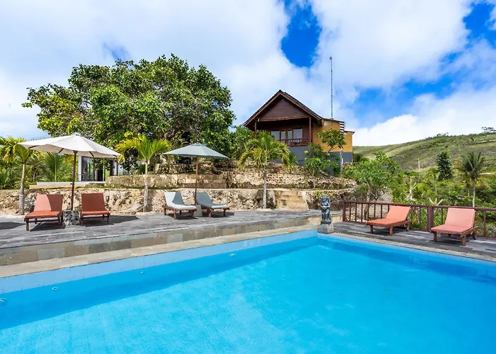 Pini Sentana Village Nusa Penida 3*