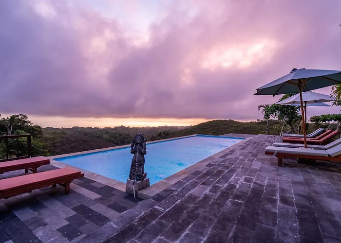 Pini Sentana Village Nusa Penida Отель