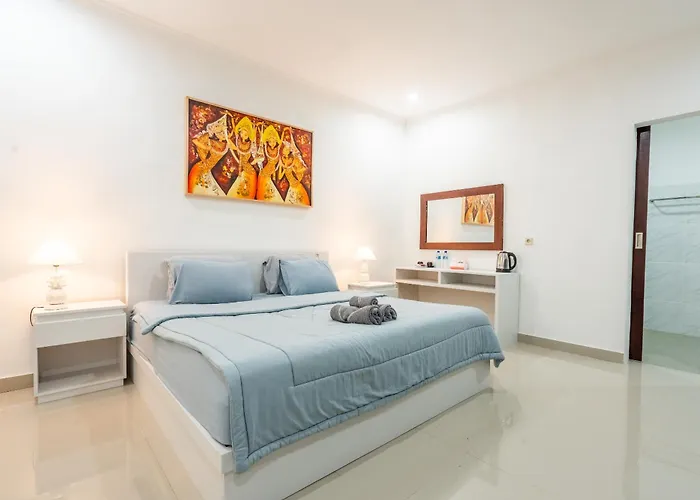 Pini Sentana Village Nusa Penida 3*