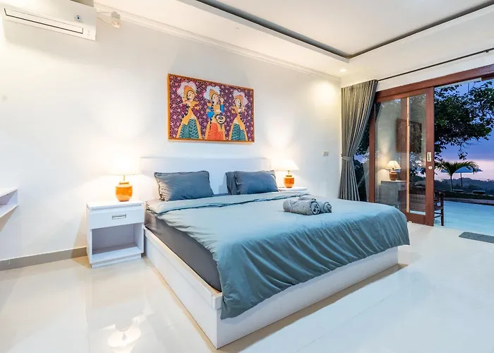 Отель Pini Sentana Village Nusa Penida Tanglad