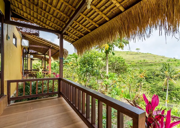 Pini Sentana Village Nusa Penida 酒店