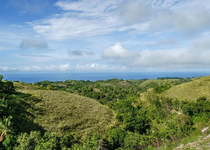 Pini Sentana Village Nusa Penida 3* Tanglad