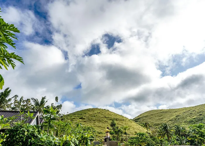 Pini Sentana Village Nusa Penida 3* Tanglad